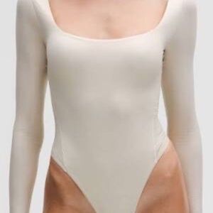 NWT lululemon Nulu Square-Neck Long-Sleeve Bodysuit |‎ Size S - Cream Sparkle